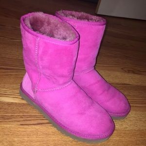Pink Uggs